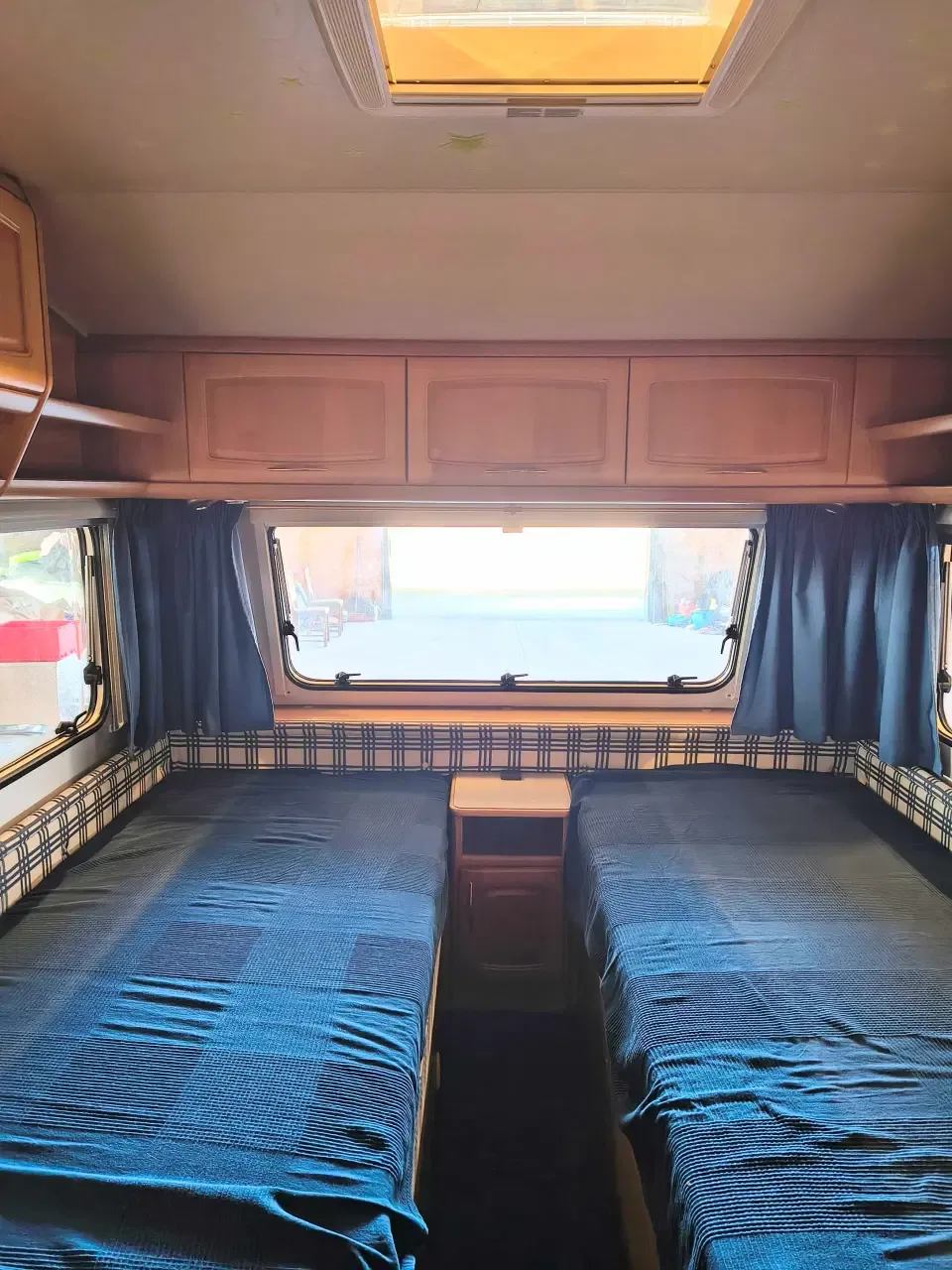 Knaus Azure årg 2000 billede 6